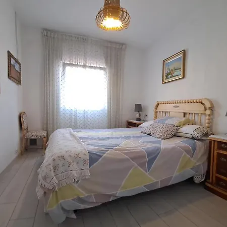 Casa Con Jardin A 5' De Aranda De Duero Semesterbostad