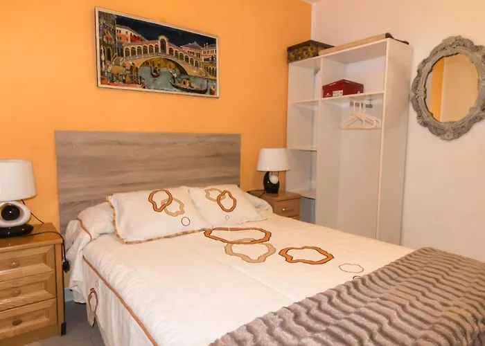 Casa Con Jardin A 5' De Aranda De Duero Holiday home *