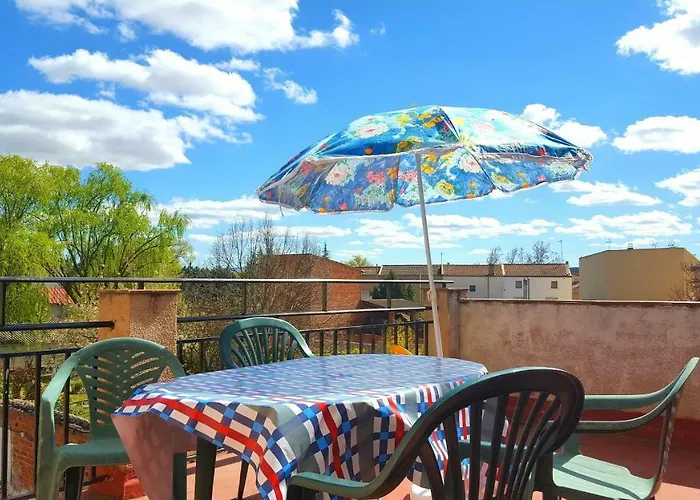 Casa Con Jardin A 5' De Aranda De Duero Holiday home *